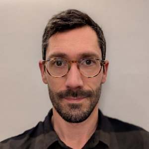 Dr Raphaël Thiery